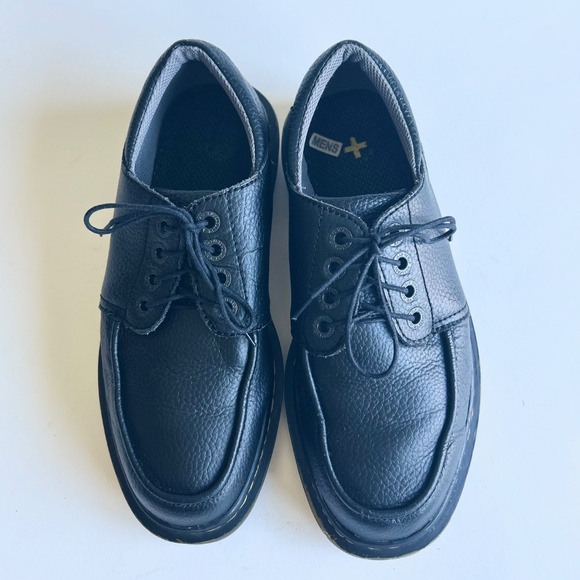 Men’s Dr. Martens Nashly Black Leather Oxfords size 9 main image 4